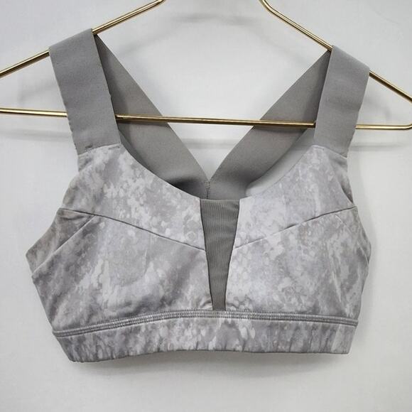 Alo Yoga Paddle Fast Short Sports Bra Silver‎ Snake Est X-Small - Picture 4 of 11
